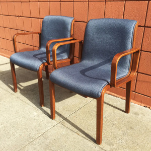 Knoll Stephens chairs at midcenturysanjose.com