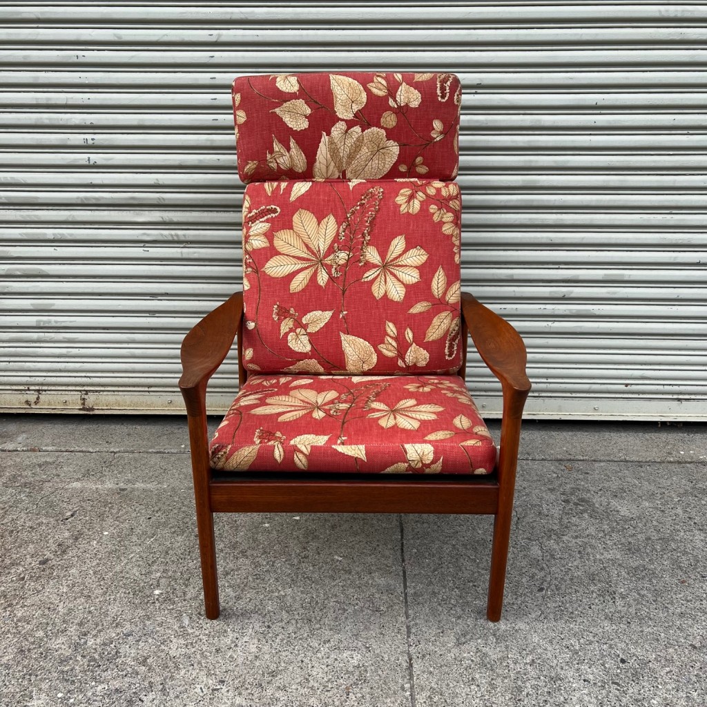 Glostrup Lounge Chair
